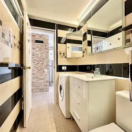 Torres De Yomely - M1f * Плая-де-лас-Америкас