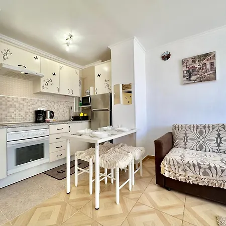 Апартаменты Torres De Yomely - M1f Плая-де-лас-Америкас